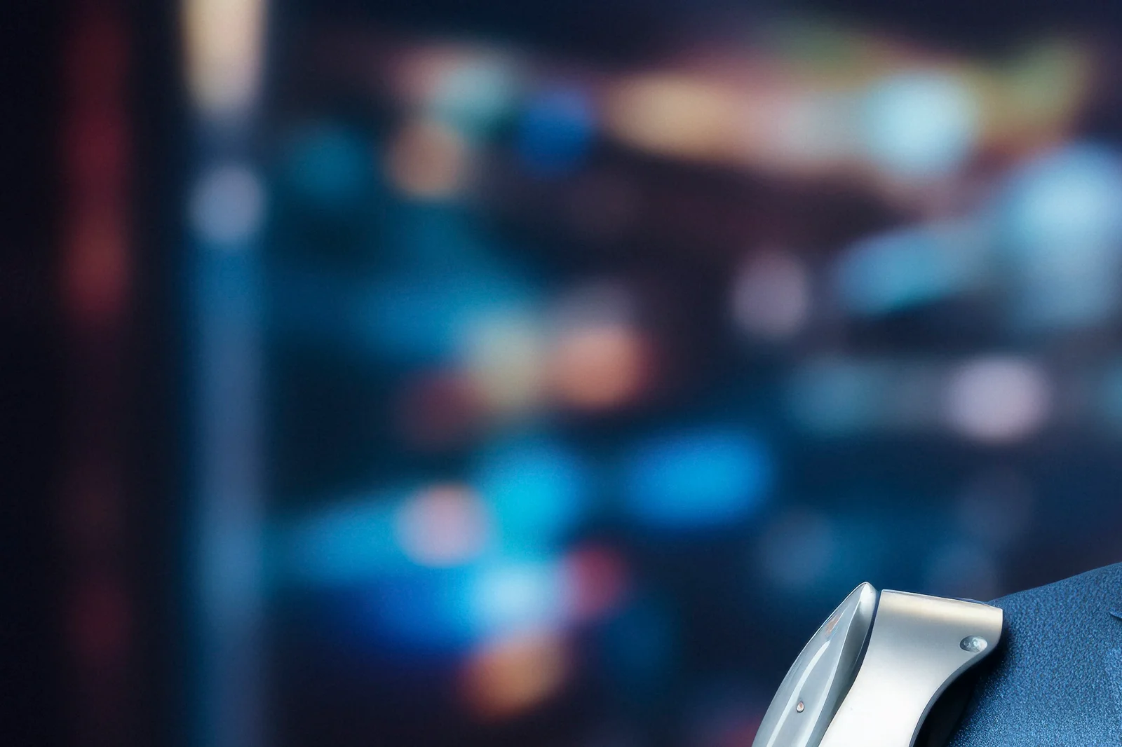 Beyond the Prompt: The Rise of Agentic AI, Your Autonomous Digital Coworker